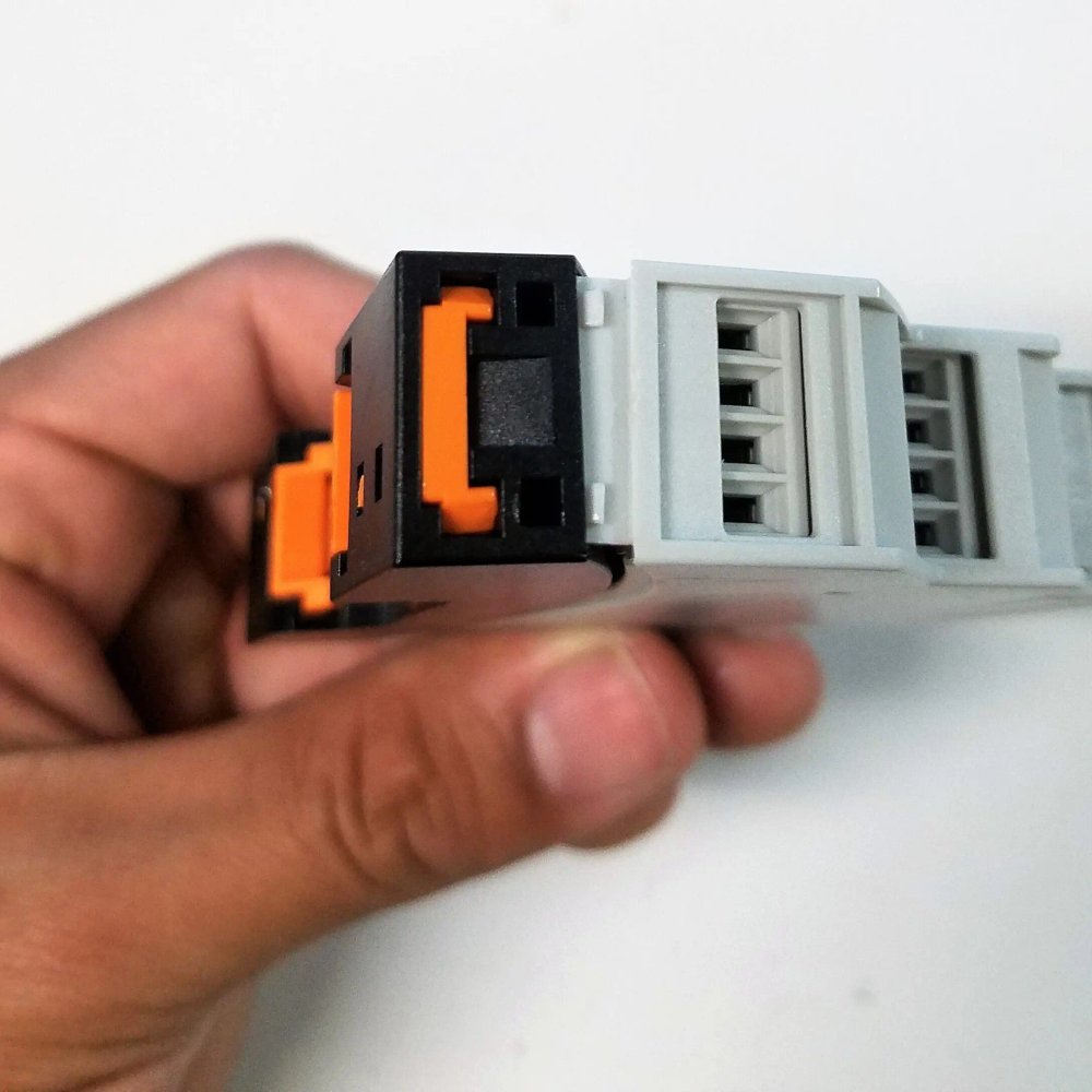 Présentoir Bobino pour mini-rouleaux - Animo-Concept, N°1 Français pour la propreté canine